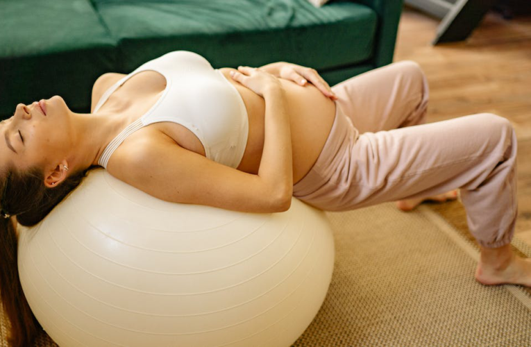 Ciąża czy okres? Przyczyny i objawy bólu brzucha które mogą wprowadzać w zakłopotanie